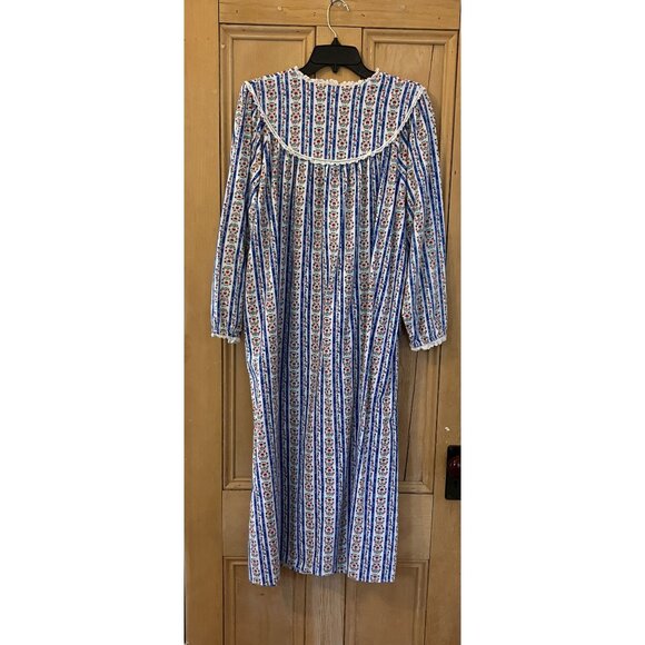 Lanz of Salzburg Womens Tyrolean Heart Floral Nightgown Size Medium White SP EXC - Picture 10 of 12